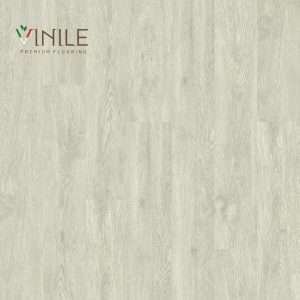 Vinile SPC Wood Series flooring, Product Code SPC 735, showcasing wood grain pattern