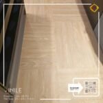 VINILE SPC Click Flooring Code HB 172 Herringboneseries medium tone look, 5 mm thick, 100% waterproof.
