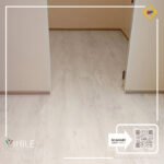 VINILE SPC Click Flooring Code SPC 151 wood wood gray light tone look, 5 mm thick, 100% waterproof.