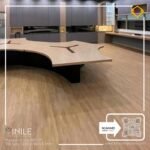 VINILE SPC Click Flooring Code SPC 17 wood medium tone look, 5 mm thick, 100% waterproof.