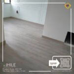 VINILE SPC Click Flooring Code SPC 197 wood grey medium tone look, 5 mm thick, 100% waterproof.
