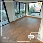 VINILE SPC Click Flooring Code SPC 911 wood brown medium dark tone look, 5 mm thick, 100% waterproof.