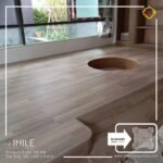 VINILE SPC Click Flooring Code HB 618 Herringboneseries medium light tone look, 5 mm thick, 100% waterproof.
