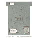 Floor tile code: SPC 2241 with matching skirting code: 007 in anthracite for an elegant finish.