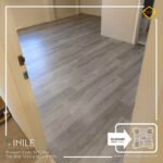 VINILE SPC Click Flooring Code SPC 269 wood grey medium tone look, 5 mm thick, 100% waterproof.