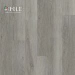 Vinile LVT Wood Series flooring, Product Code BV 8837, showcasing a realistic wood pattern